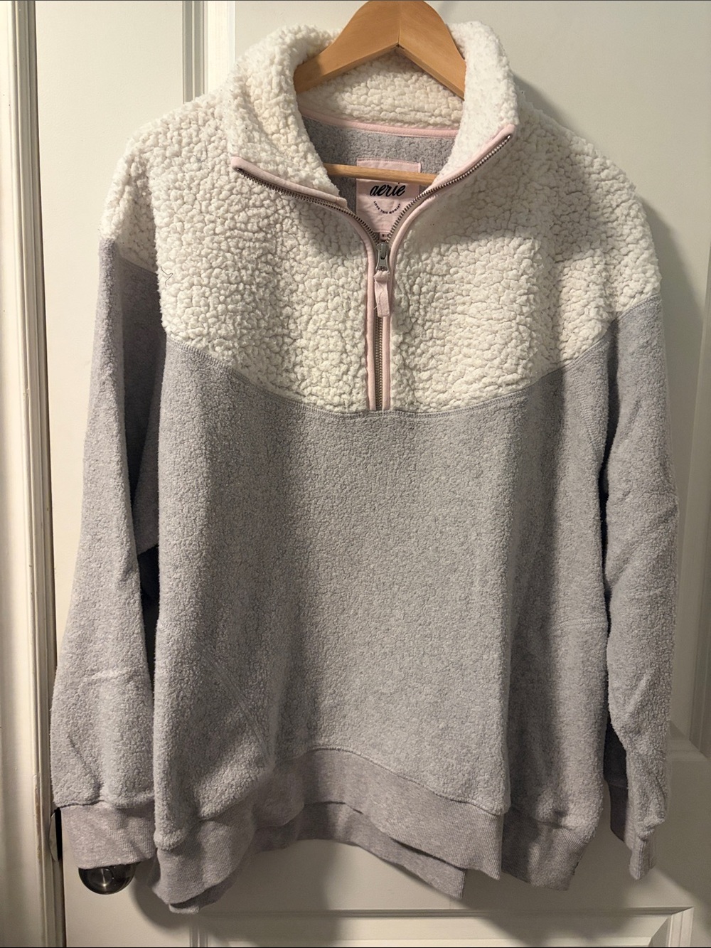 aerie Two-Tone Sherpa Quarter-Zip Pullover - White, Light Gray & Pink Trim